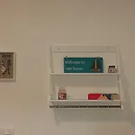 L&m *