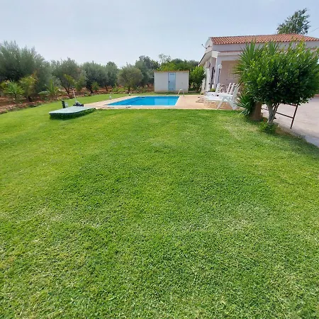 L&m Holiday home *
