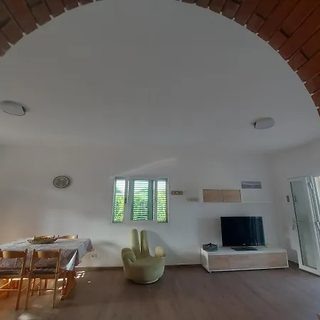 L&m Holiday home Floridia