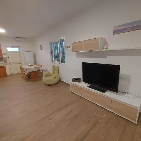 L&m Holiday home Floridia